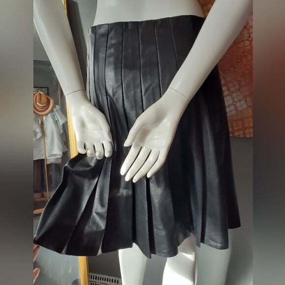 Joe Fresh Faux Leather Pleated Mini Skirt - Picture 11 of 11
